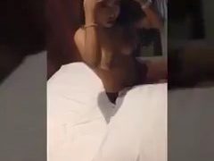 Janda Nisa Say Hello Di Hotel