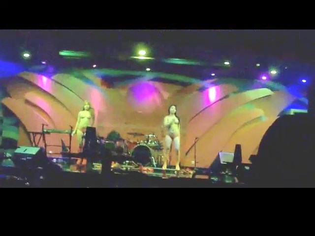 Mahasiswi Vita Noni Audisi Joget Bugil