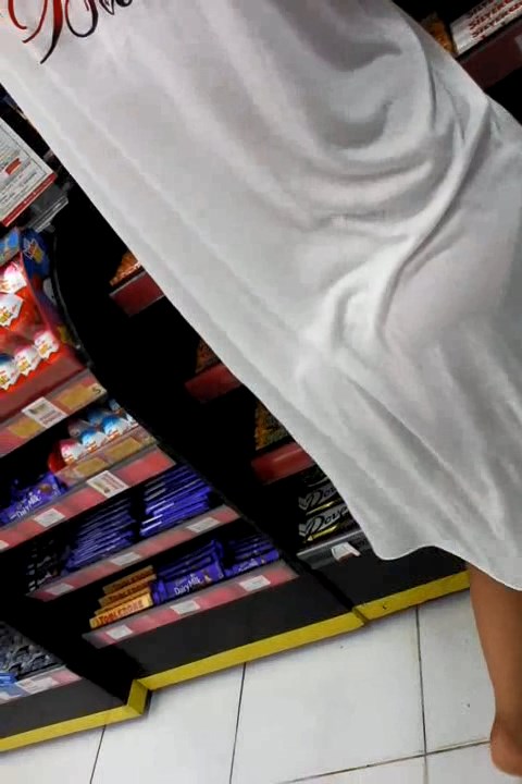 Tante Lagi Belanja Di Bali Keliatan Cd Nya