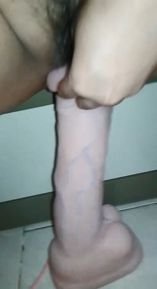 Tante Wot Dengan Dildo Pink Part 2